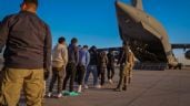 Foto ilustrativa de la nota titulada: EU gastó 40 millones de dólares en unas 300 deportaciones a terceros países, dice reporte