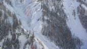 Foto ilustrativa de la nota titulada: Dos esquiadores mueren y uno más resulta herido en una avalancha en el norte de Italia