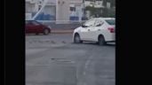 Foto ilustrativa de la nota titulada: Lanzan “ponchallantas” y balean un auto en Guadalajara; se cumple una semana de muerte de El Mencho
