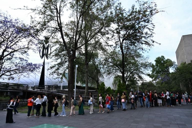 f768x1-245866_245993_5377