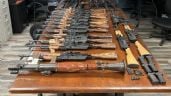 Foto ilustrativa de la nota titulada: Agentes de la CBP detienen a una estadunidense que intentó introducir un arsenal a México