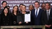 Foto ilustrativa de la nota titulada: Sheinbaum anuncia pacto con bancos para bajar comisiones en pagos de gasolina con tarjeta