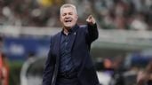 Foto ilustrativa de la nota titulada: Javier Aguirre amenaza con dejar fuera del Mundial a jugadores que no se reporten a concentración