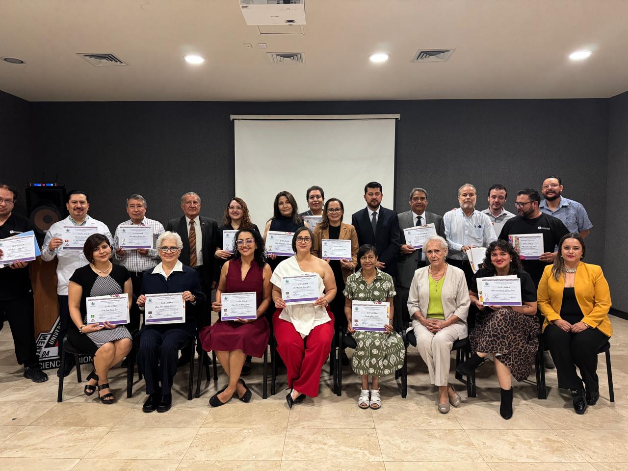 diplomado20medicos20pce2028129-1