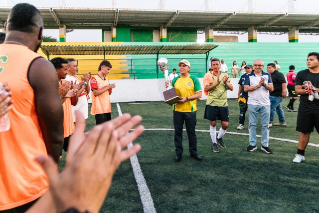 vence-mexico-a-colombia-en-partido-amistoso-de-futbol-rapido_c