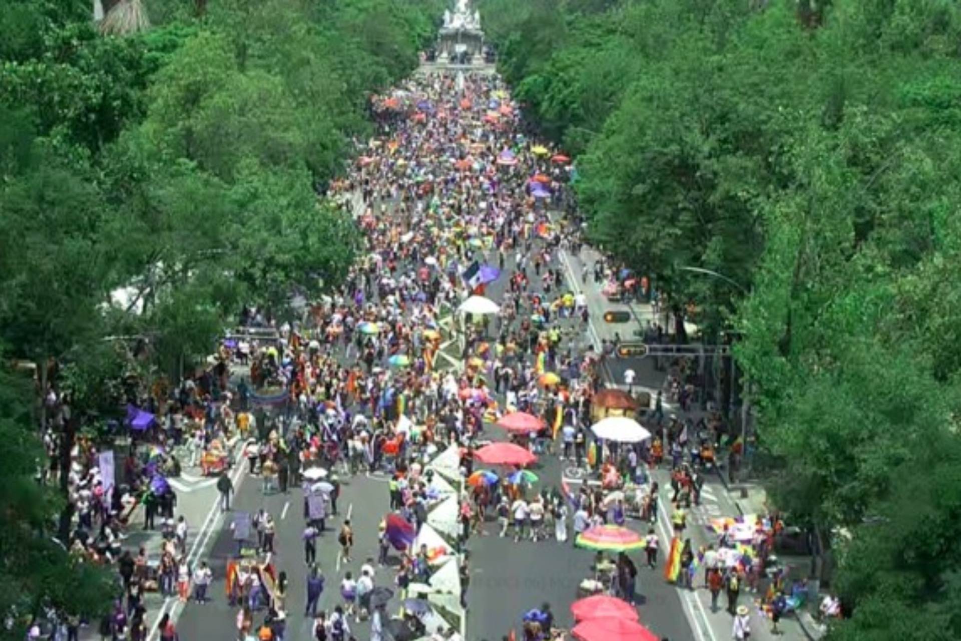 Avanzan contingentes en la edición 47 de la Marcha del Orgullo LGBTQ+ en CDMX