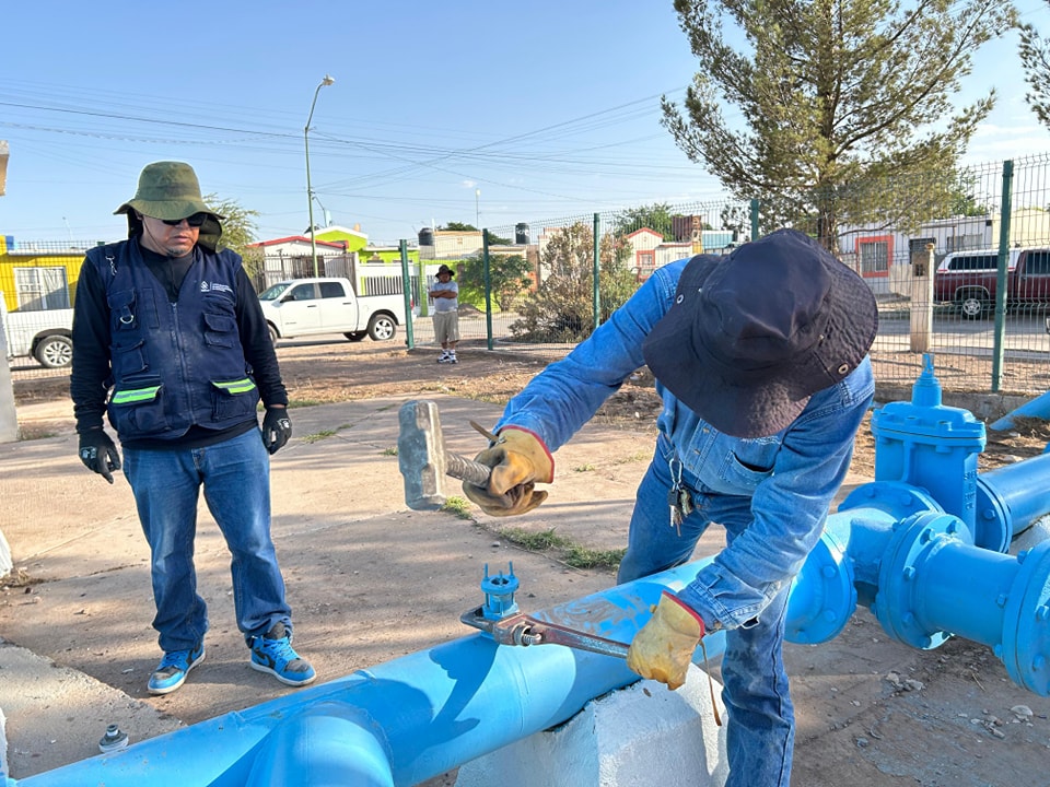JMAS refuerza abastecimiento de agua en colonias afectadas por el calor extremo