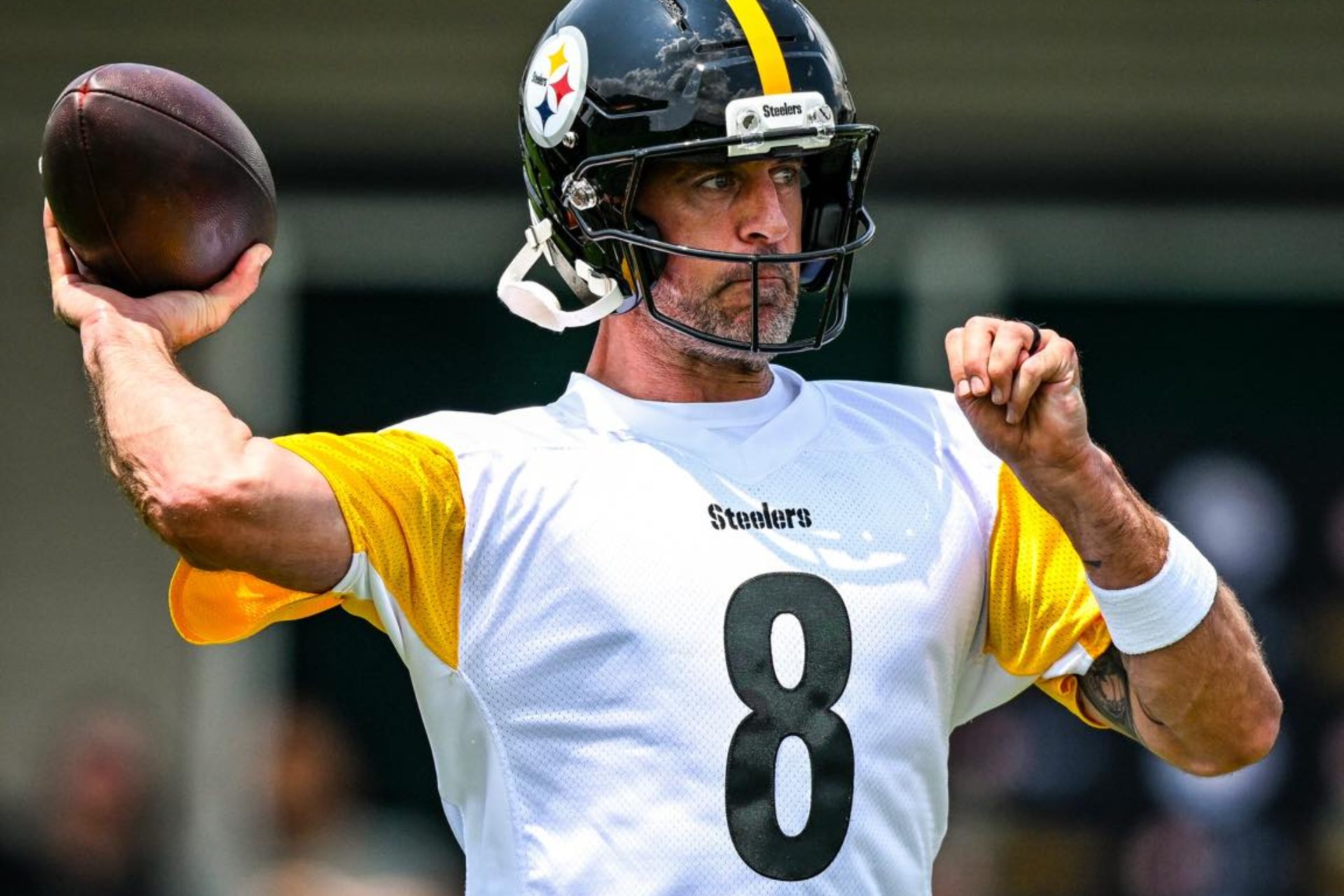 Aaron Rodgers afirma que la temporada 2025 de la NFL será la última en su carrera