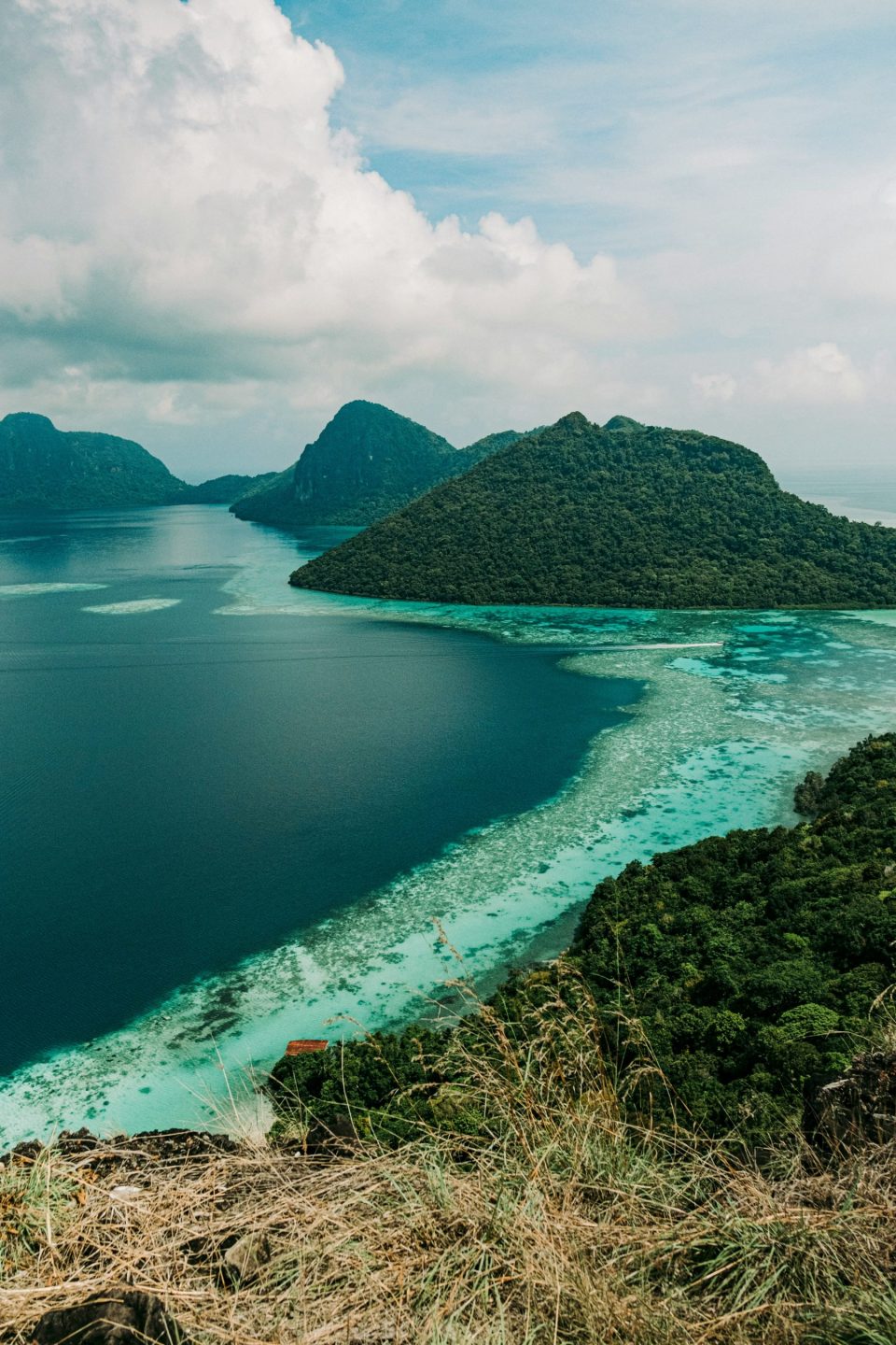 colin-meg-x0yy3i2-qq8-unsplash Paraísos secretos: seis islas tropicales en Asia - colin-meg-x0yy3i2-qq8-unsplash