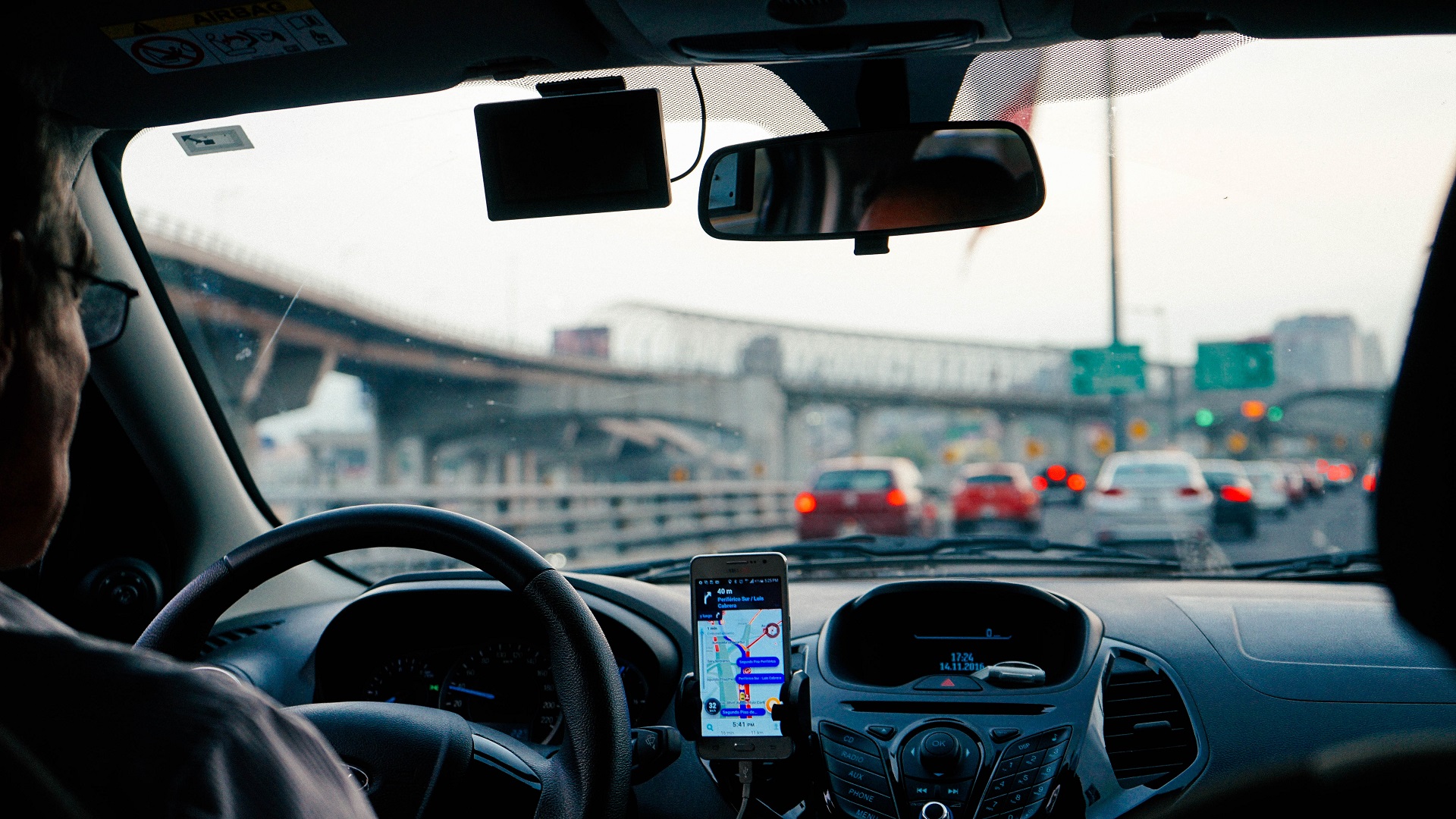 Reforma para conductores y repartidores de apps: ¿en qué consiste?