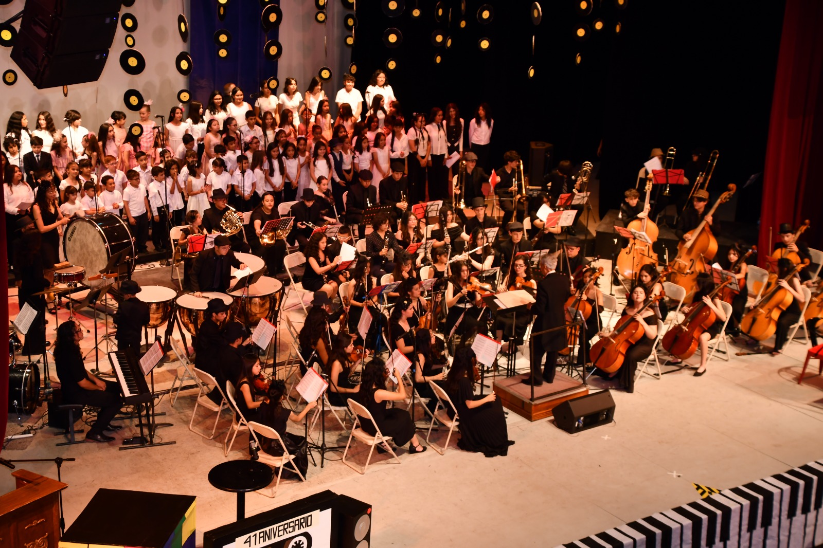 Conmemora Centro de Estudios Musicales su 41 aniversario con concierto sinfónico