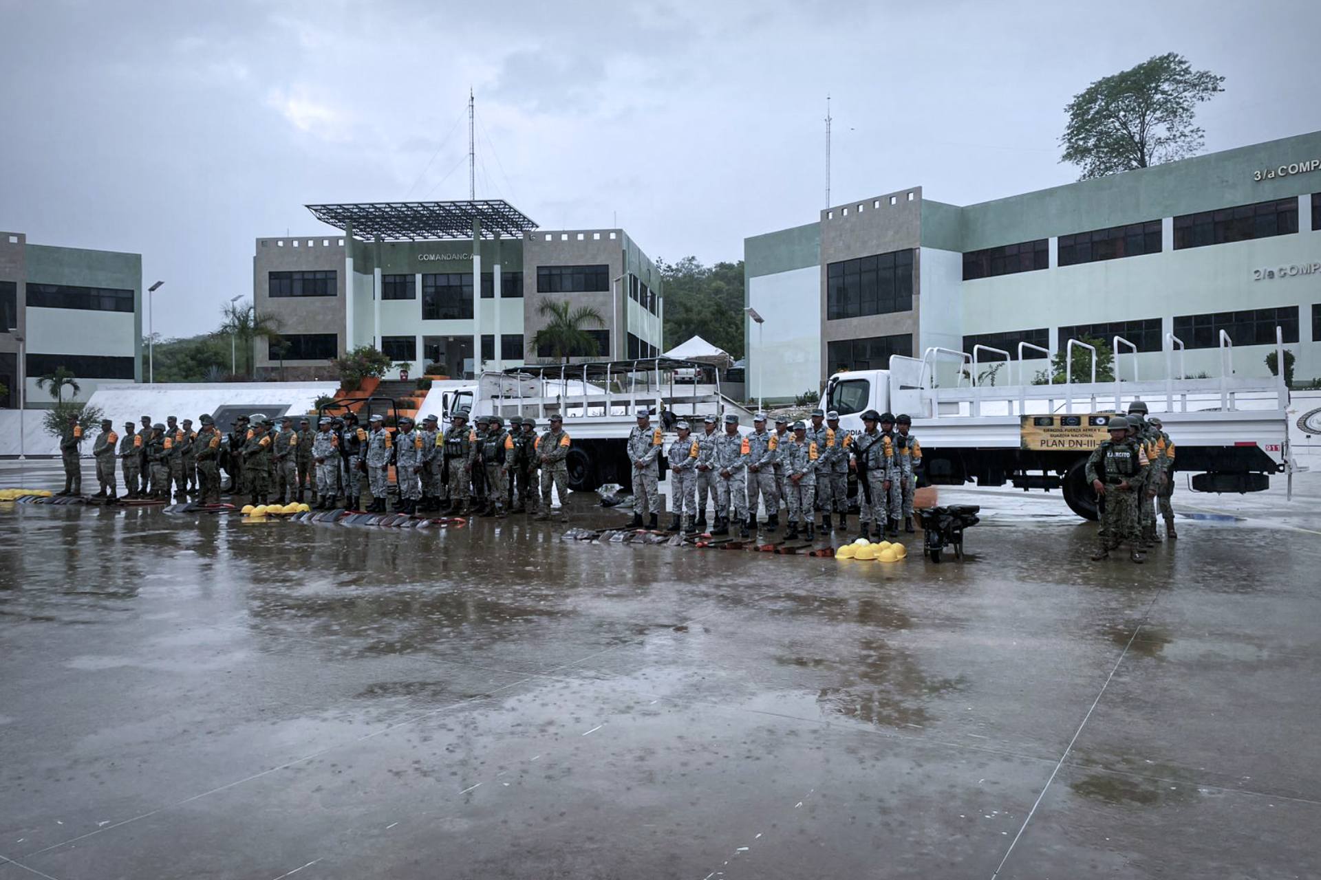 Despliegan fuerza de tarea de más de 32 mil elementos ante “Erick”