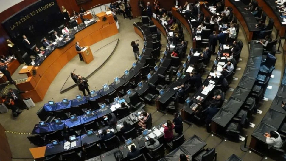 Senado abre periodo extraordinario con reformas que permitirían recopilar datos biométricos de ciudadanos