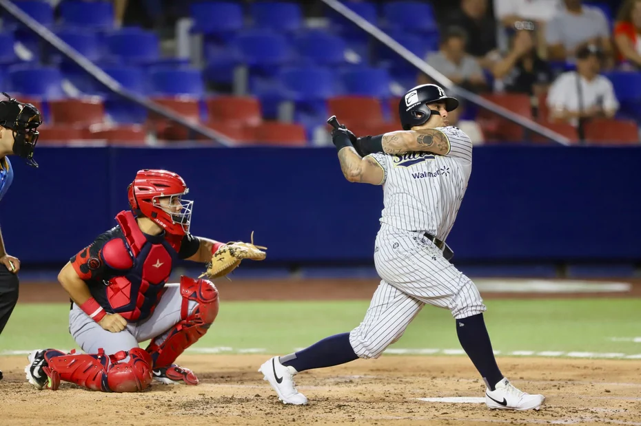 Sultanes abre serie con triunfo sobre Caliente