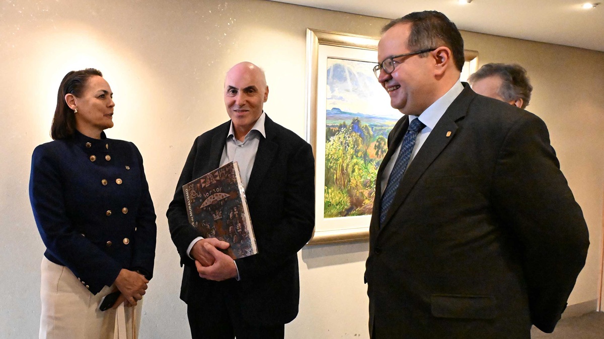 Premio Nobel de Medicina comparte conocimientos en la UNAM