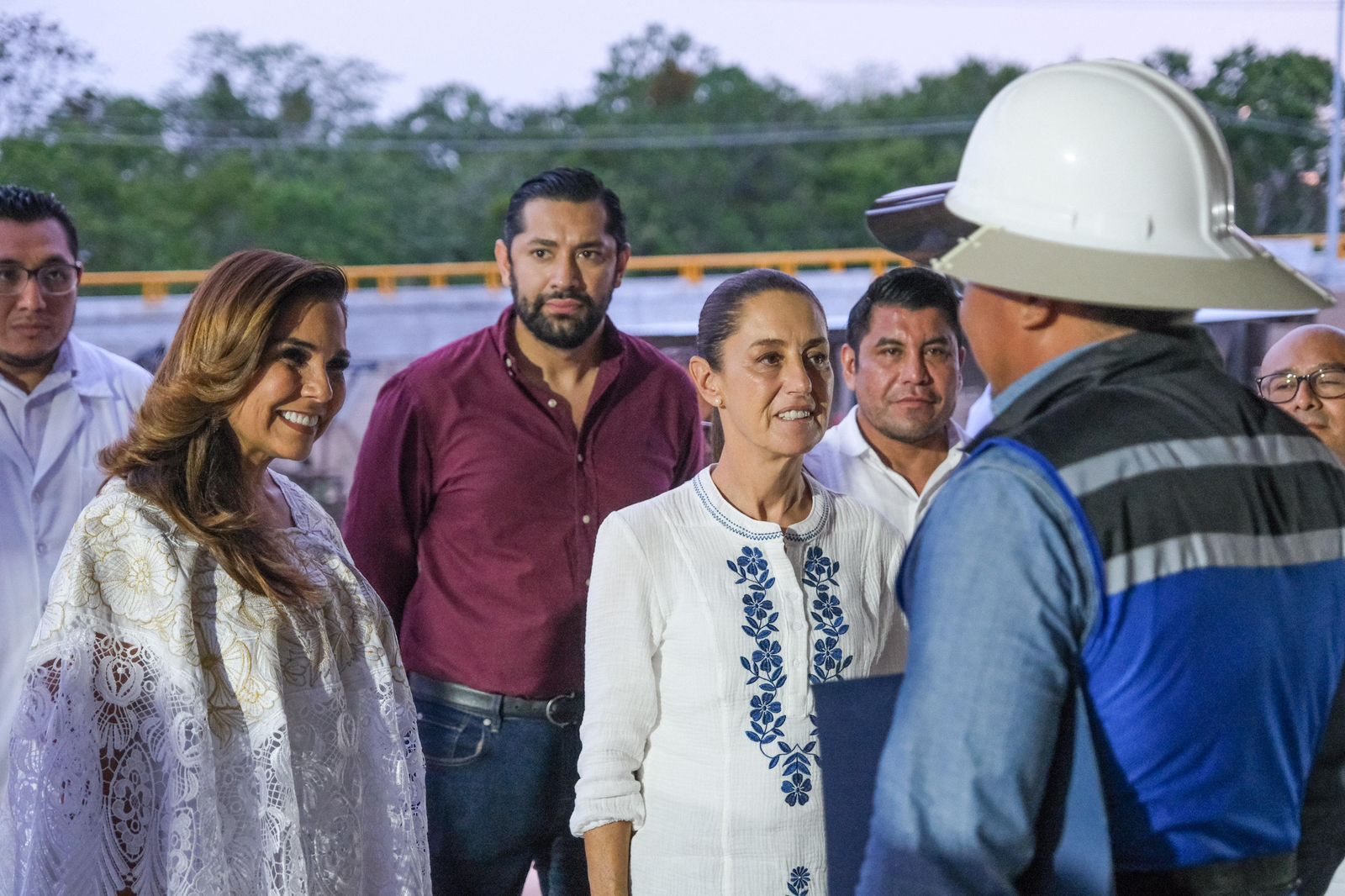 Recorren Claudia Sheinbaum y Mara Lezama el Nuevo Hospital General de Felipe Carrillo Puerto