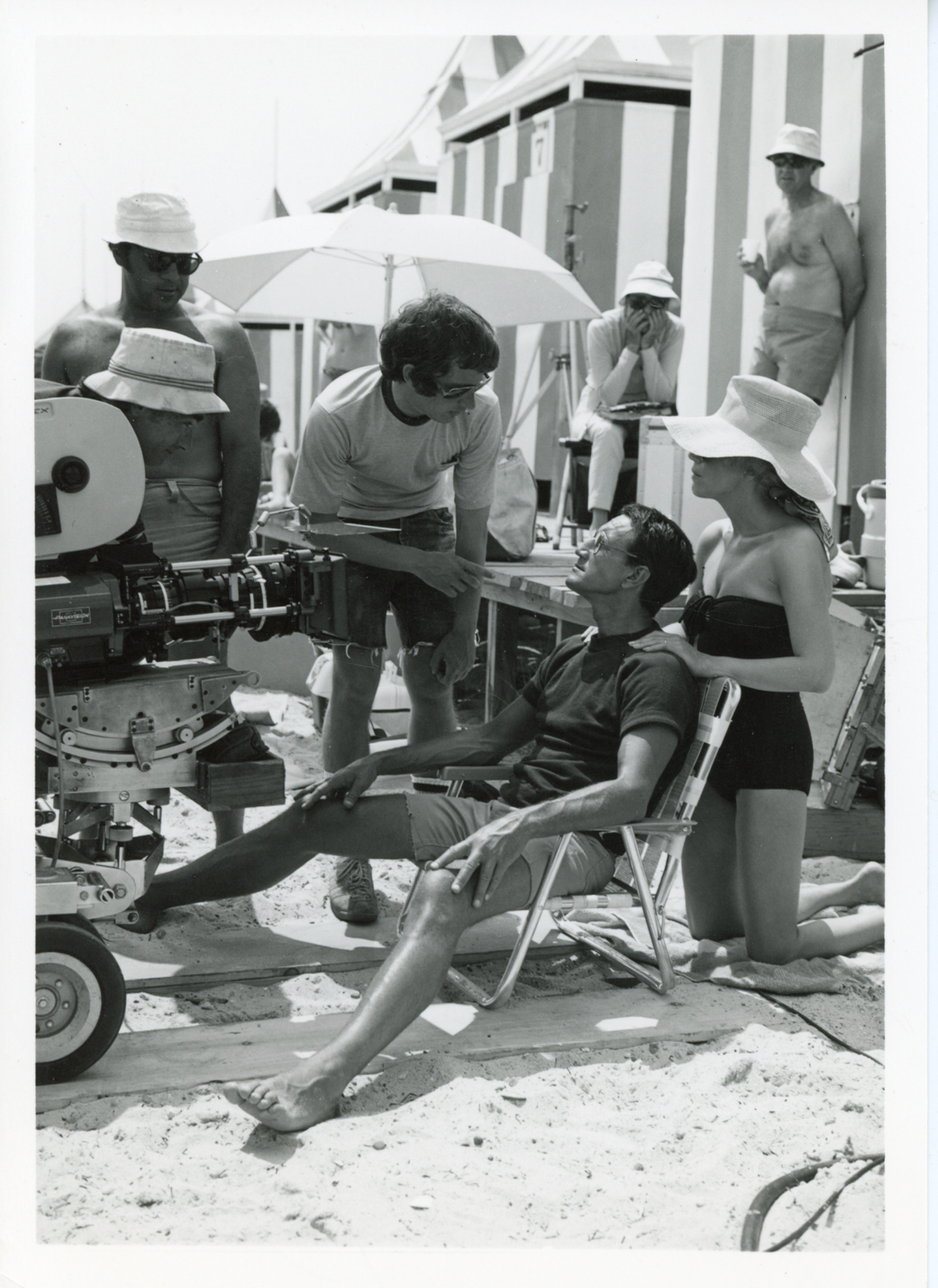Película Tiburón: medio siglo de trauma colectivo e imán turístico - rodaje-de-la-cinta-tiburon-de-steven-spielberg