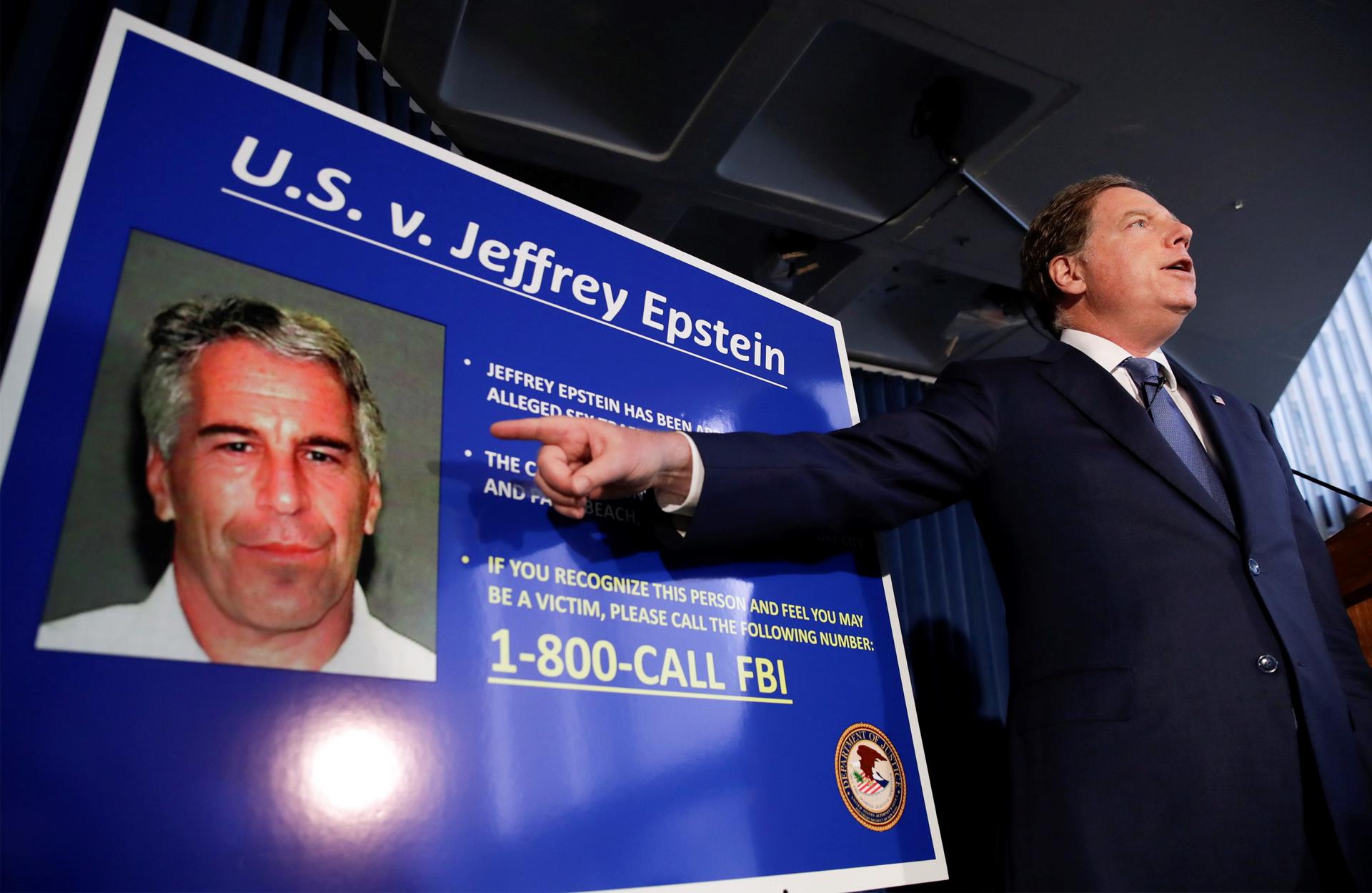 Trump dice que se debería publicar la información “creíble” del caso Epstein