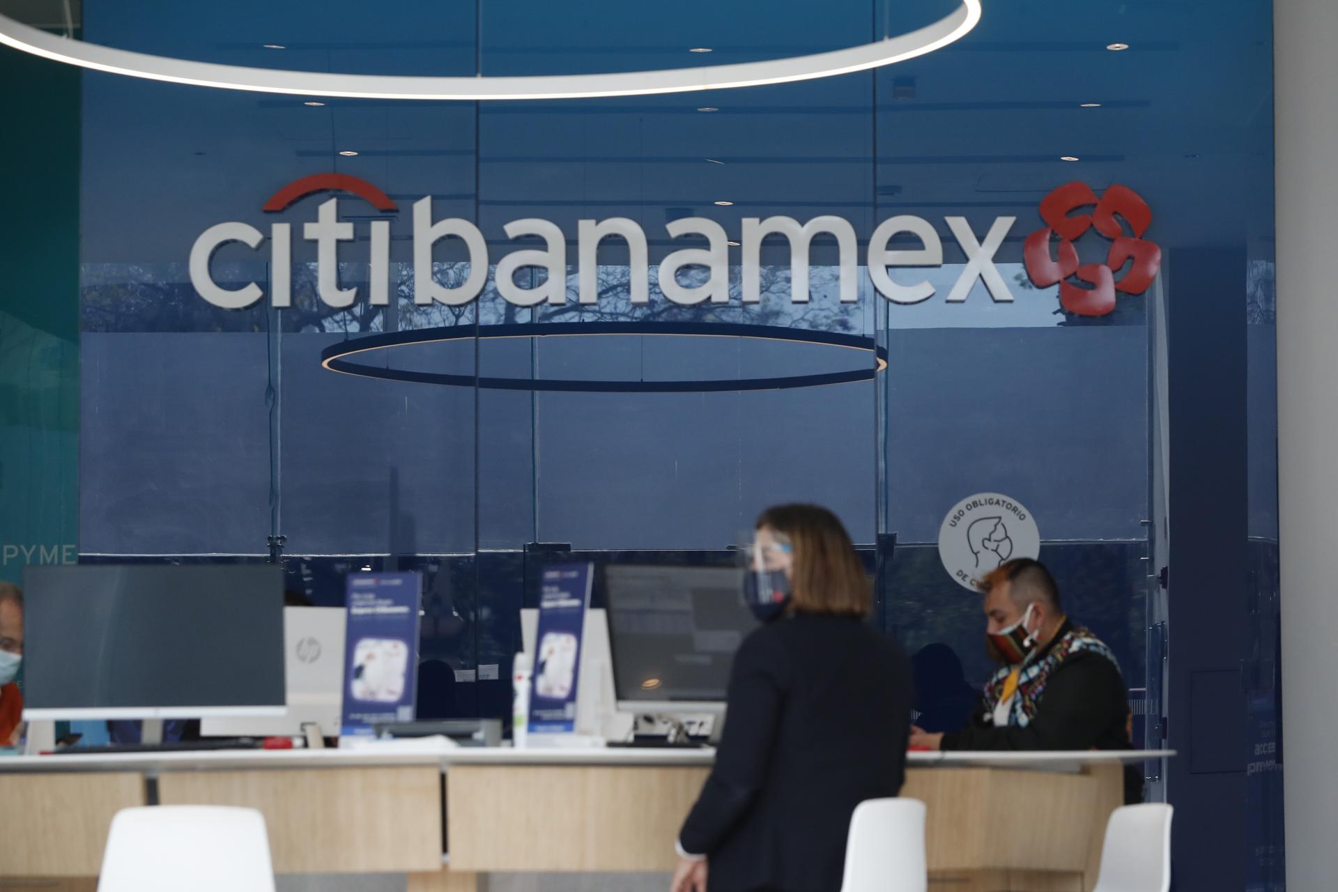 Bancos de México ganan más de 6 mil 300 millones de dólares en los primeros cinco meses de 2025