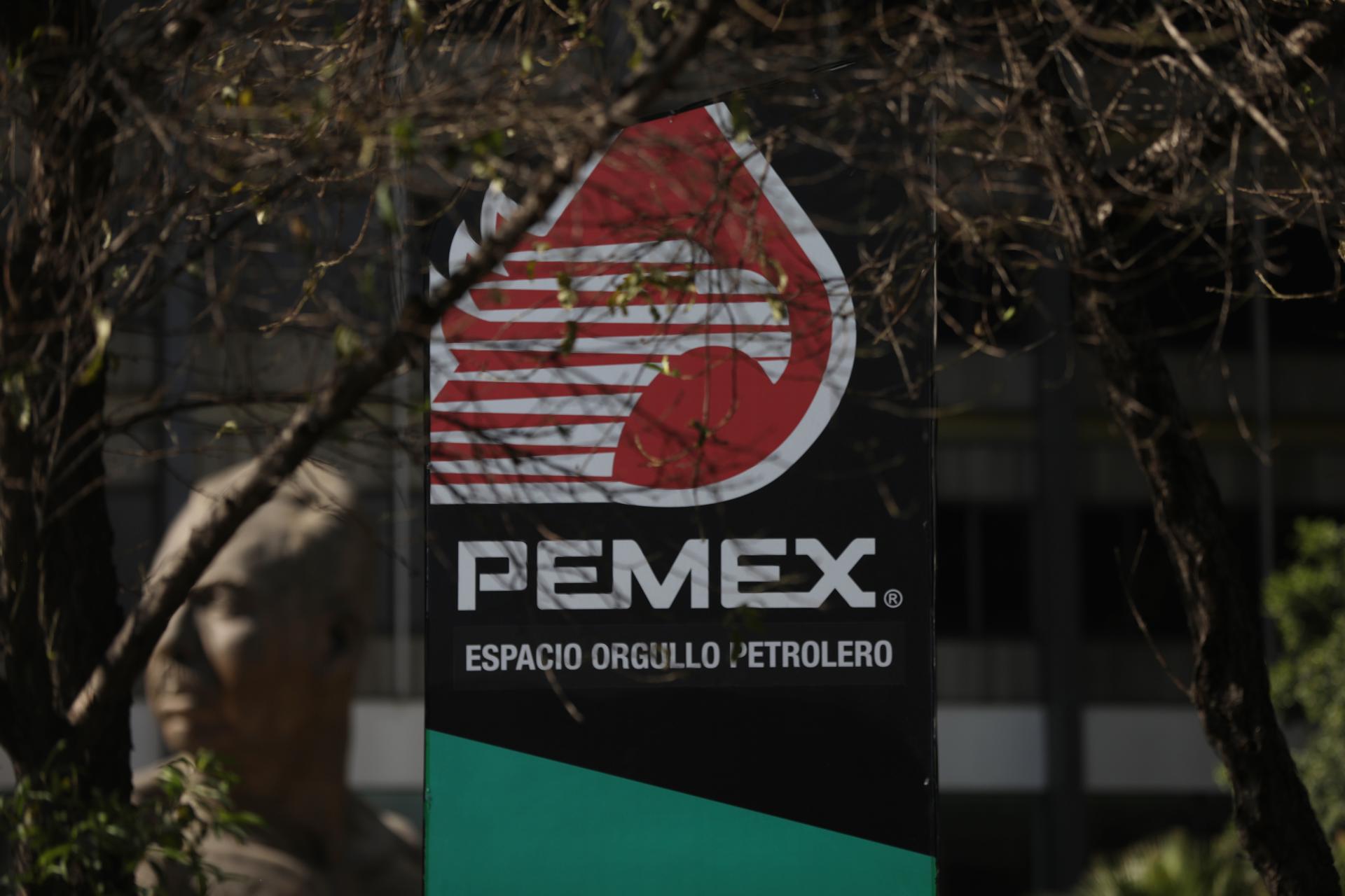 La agencia Fitch coloca a Pemex en observación positiva tras anuncio de apoyo financiero