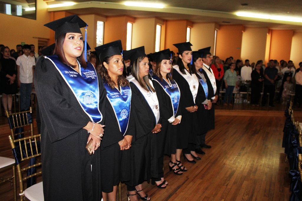  Egresan 54 estudiantes de Maestría y 35 de Licenciatura de la Ensech Unidad Parral