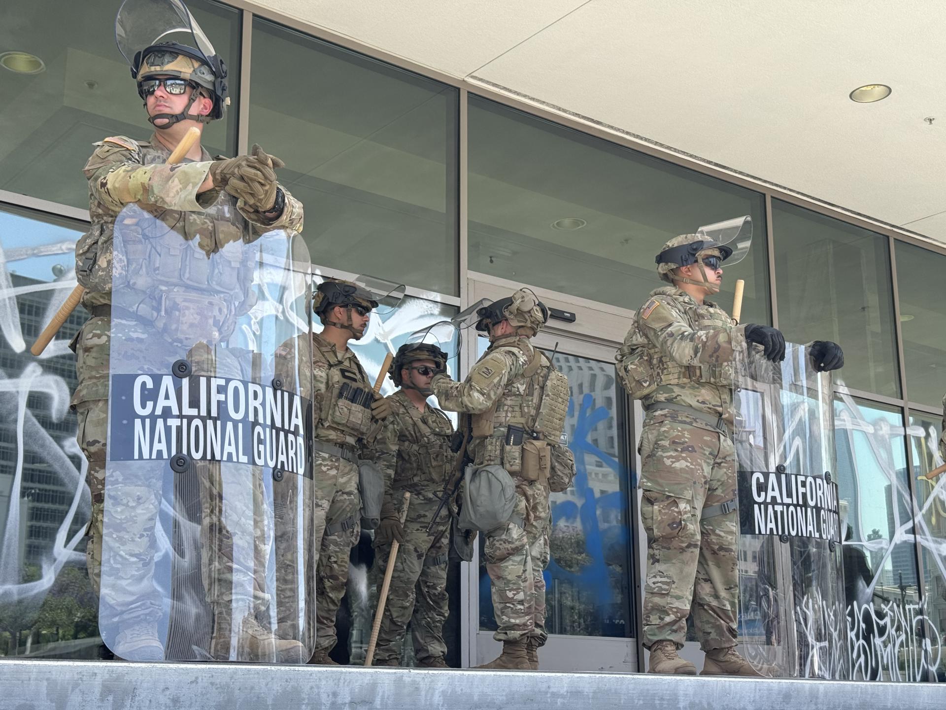 Pentágono retira a dos mil soldados de la Guardia Nacional desplegados en Los Ángeles