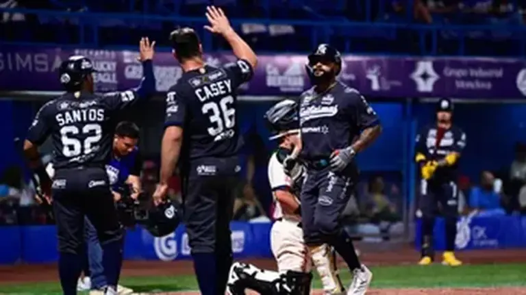sultanes-visita-a-acereros-en-serie-clave-rumbo-al-cierre-de-temporada-regular