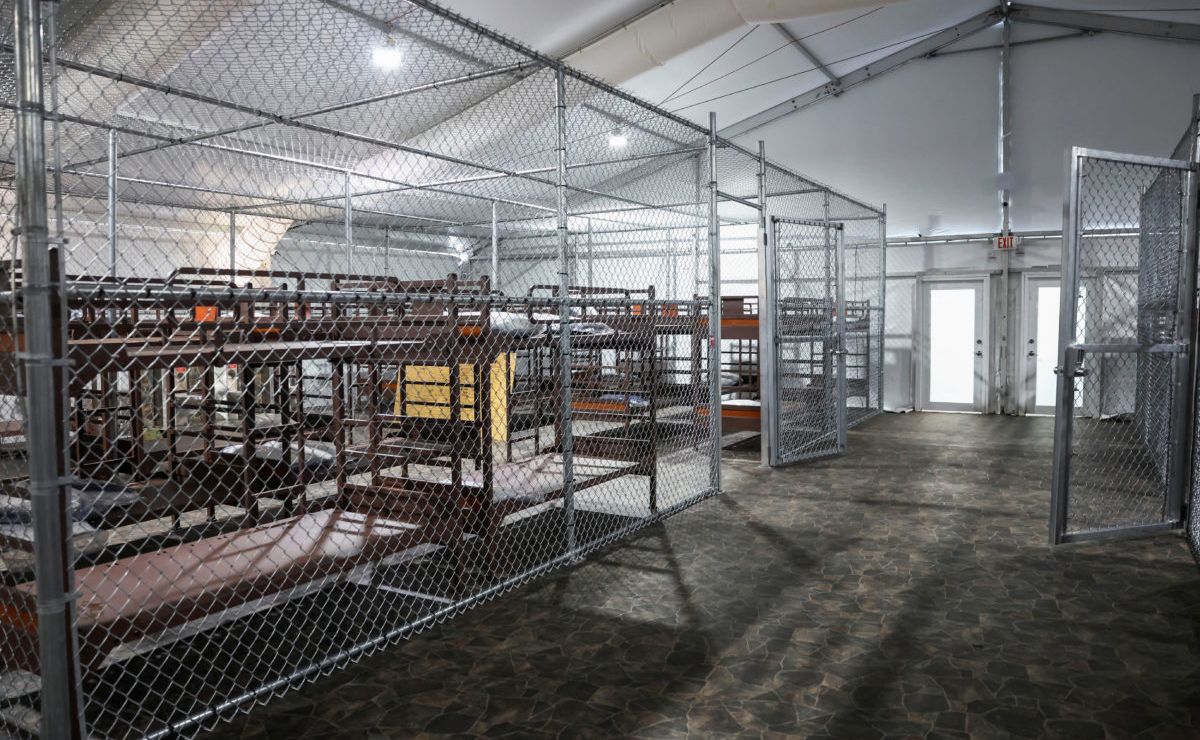 Migrantes describen un infierno en el centro de detención ‘Alligator Alcatraz’