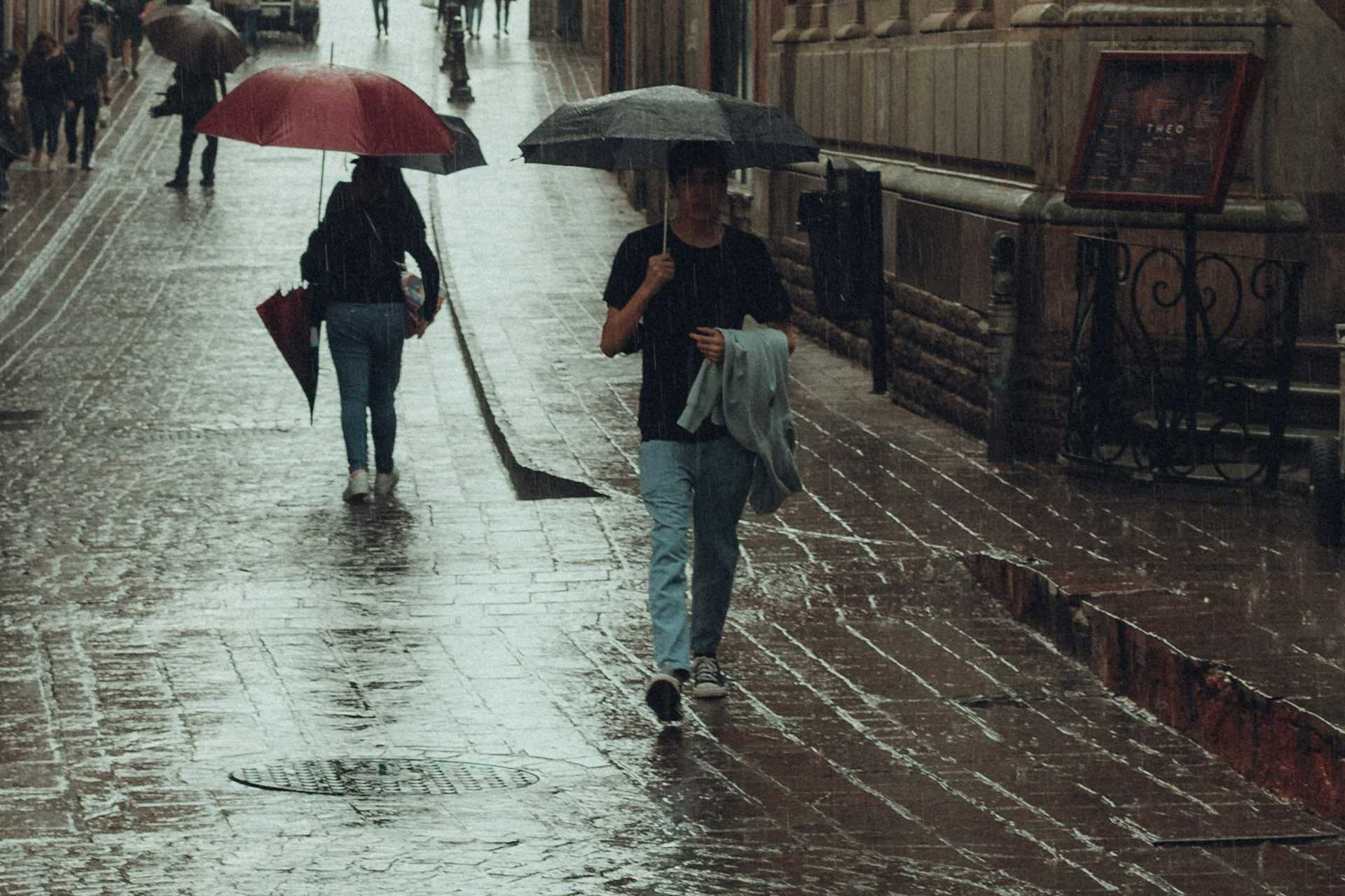 Monzón mexicano y ondas tropicales dejarán fuertes lluvias; así estará el clima hoy 15 de julio