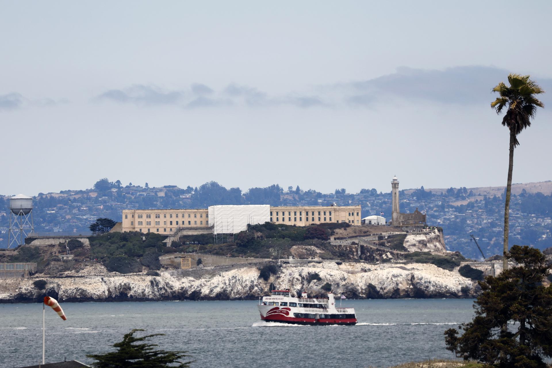 ¿Cuánto costaría reconstruir la prisión de Alcatraz?