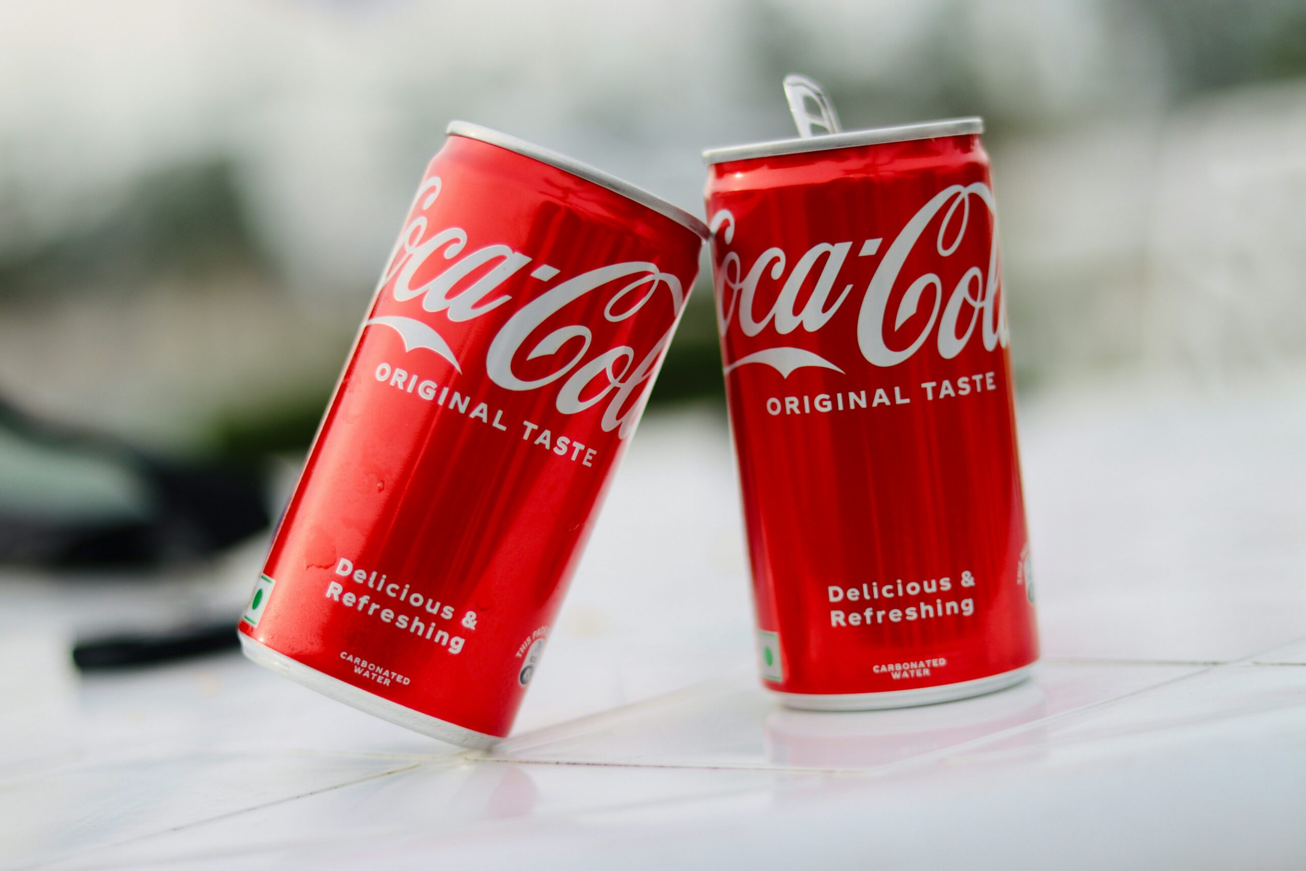 Trump anuncia que Coca-Cola acepta usar azúcar de caña real en EE.UU.