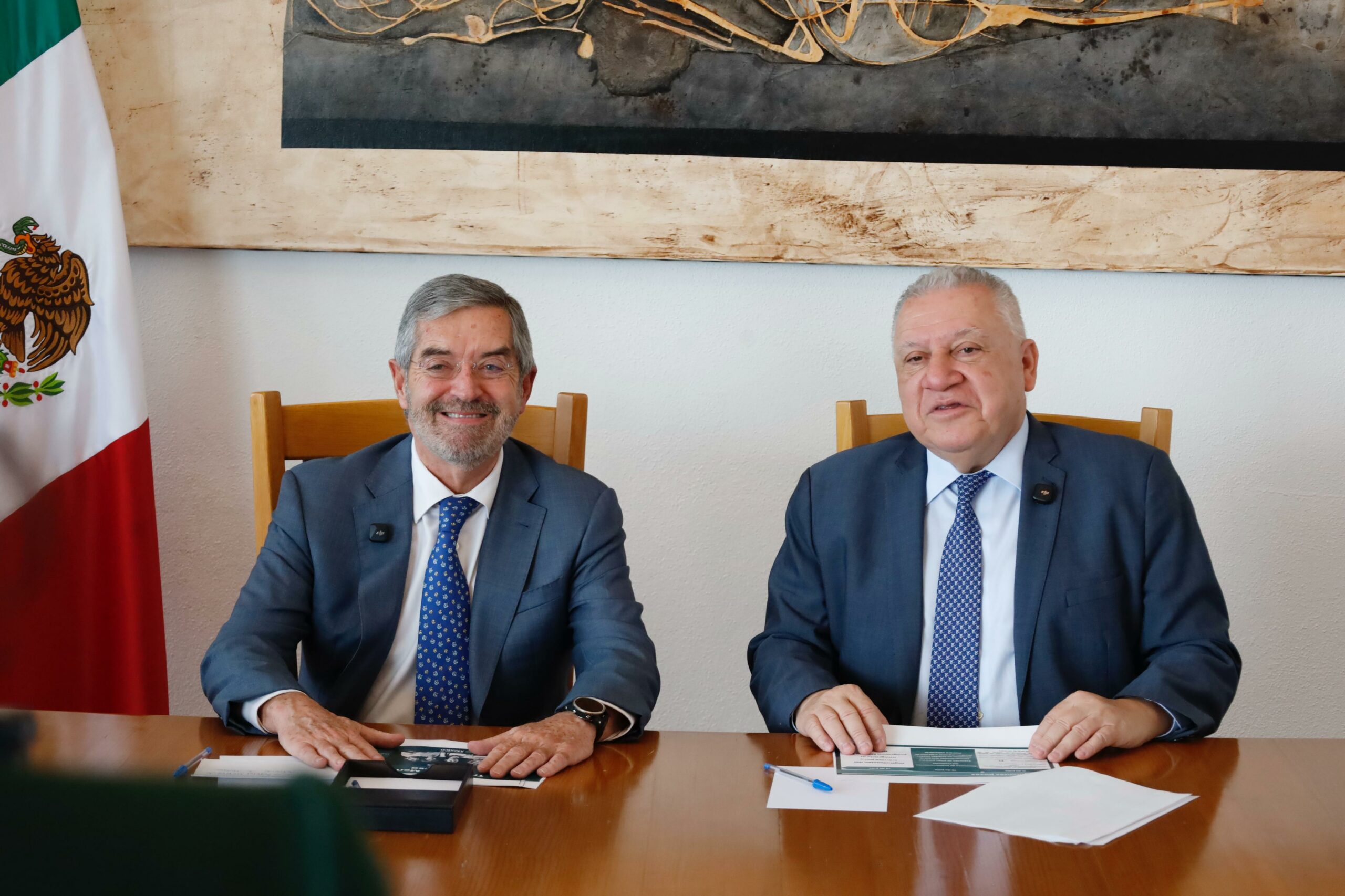 SRE y Aduanas abordan la implementación del programa “menaje de casa”