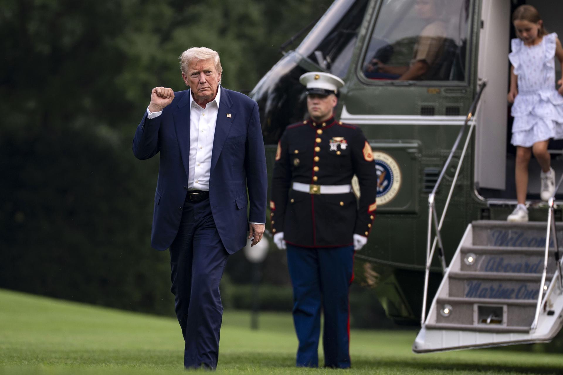 Trump anuncia aranceles del 25 % para India y penalización extra por comerciar con Rusia