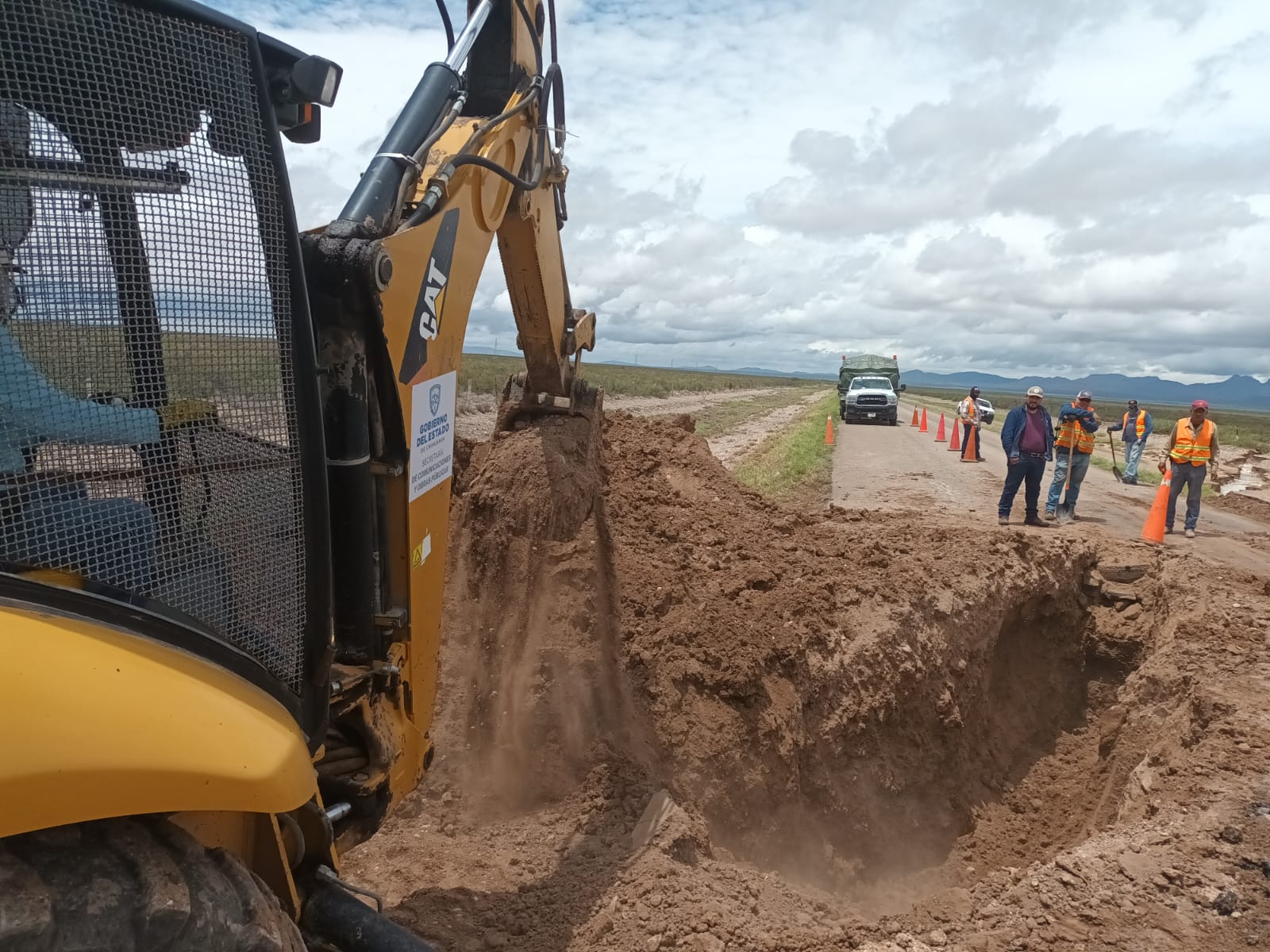Reabre SCOP tramo carretero Camargo–La Perla-La Mula tras concluir reparación de grieta
