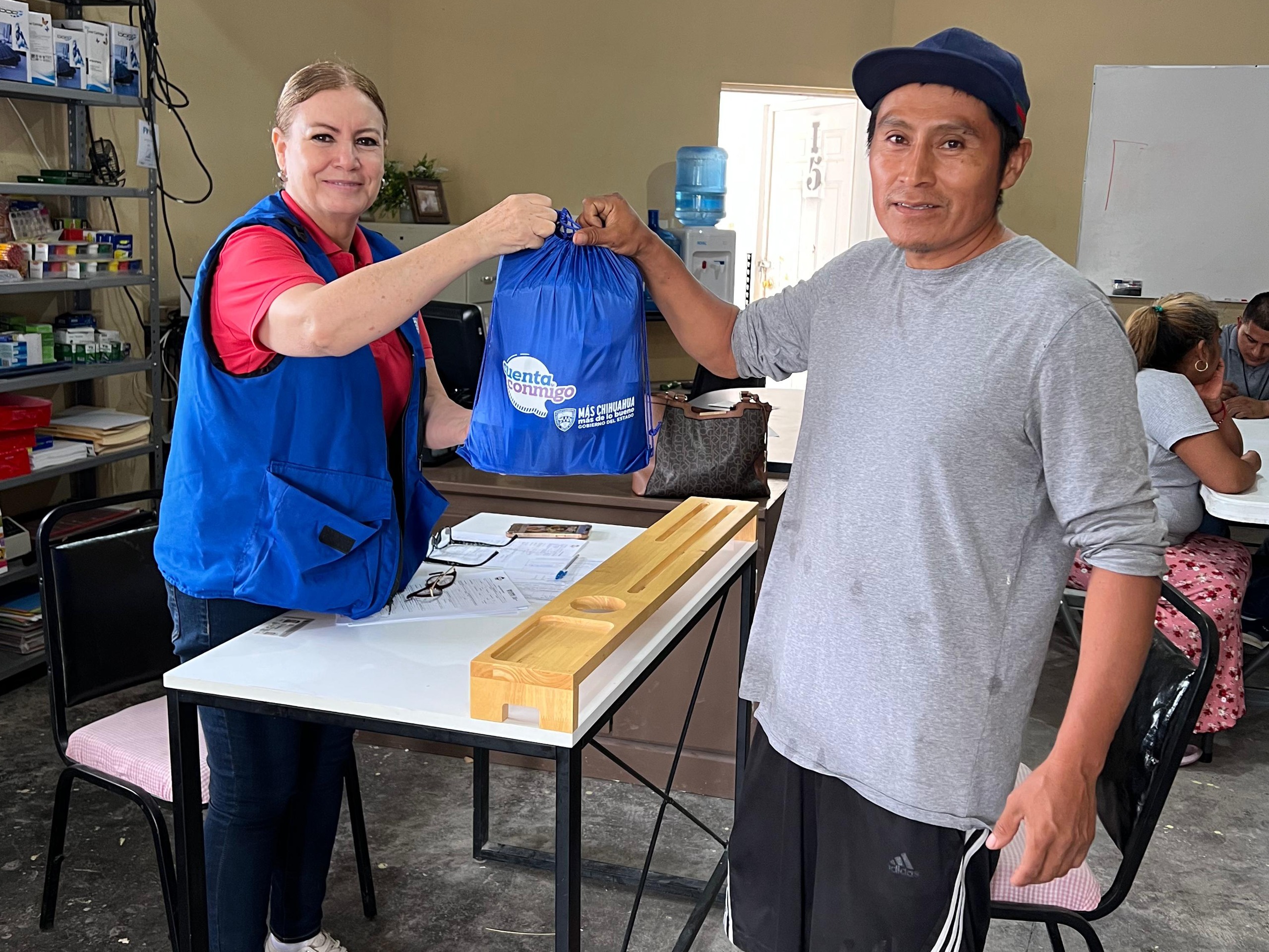 Distribuye Desarrollo Humano 995 paquetes de alimento y kits de higiene a personas jornaleras agrícolas