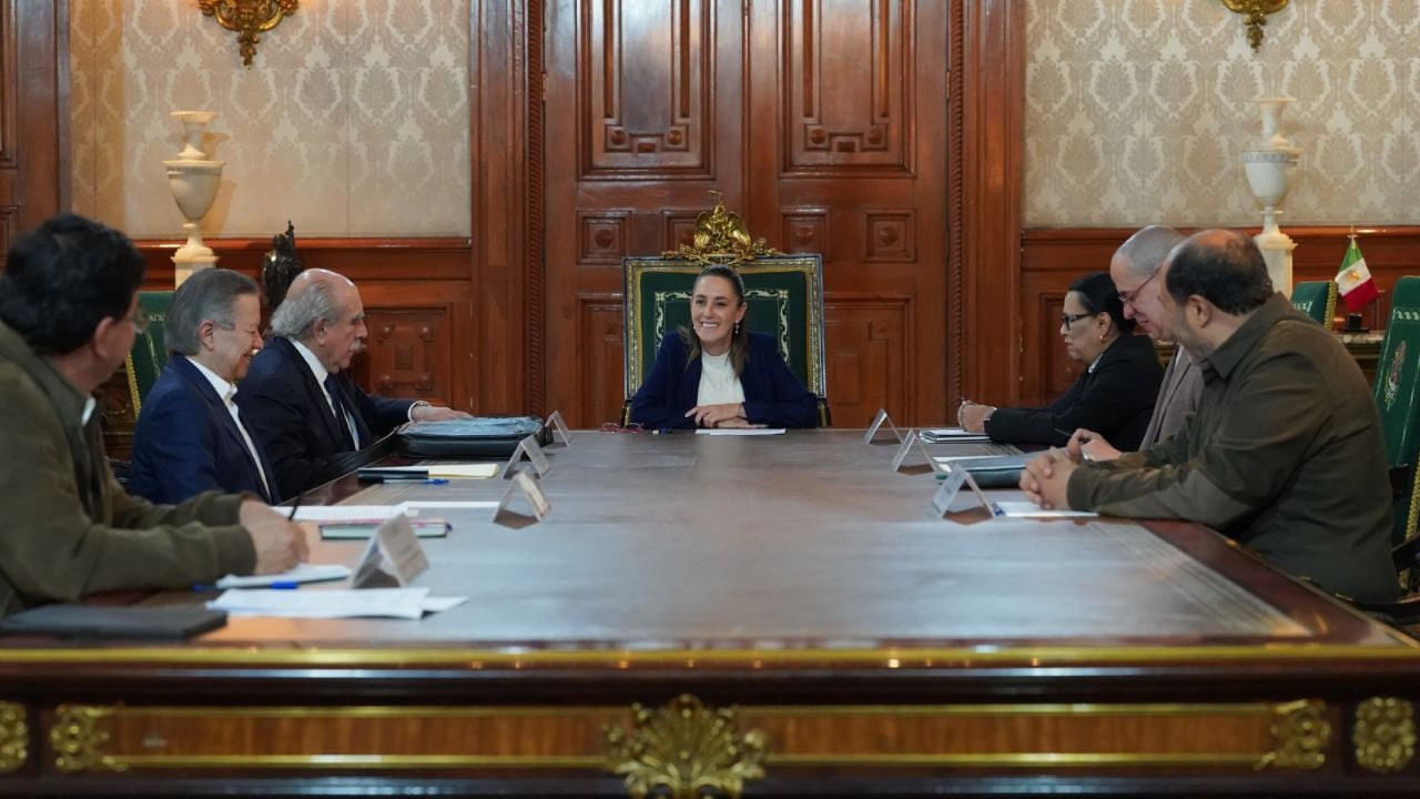 Sheinbaum instala comisión presidencial para la reforma electoral