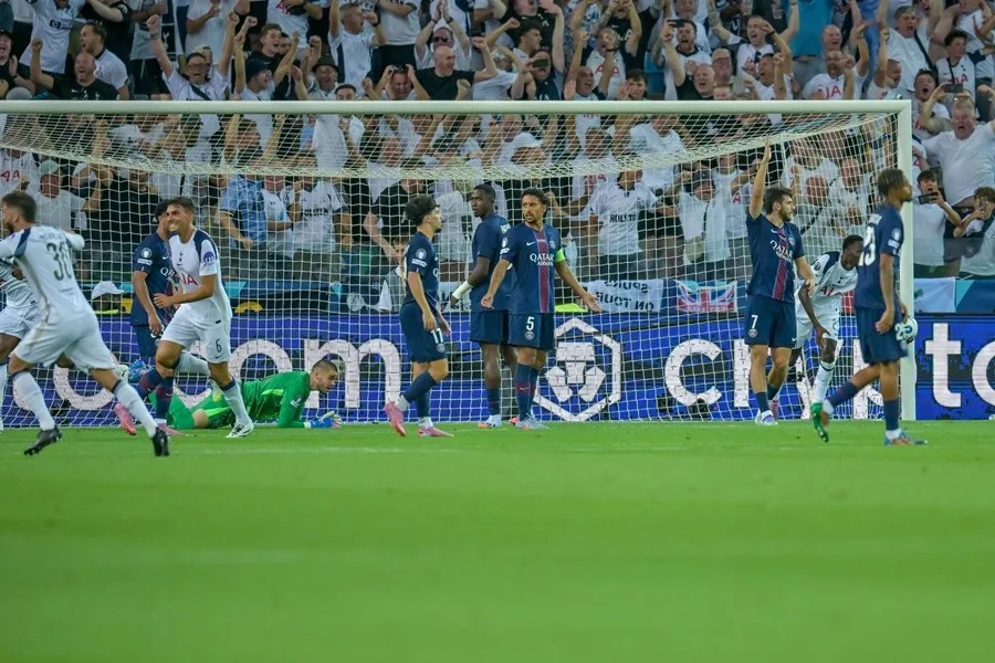 2-2 (4-3). El PSG arrebata la Supercopa de Europa de las manos del Tottenham