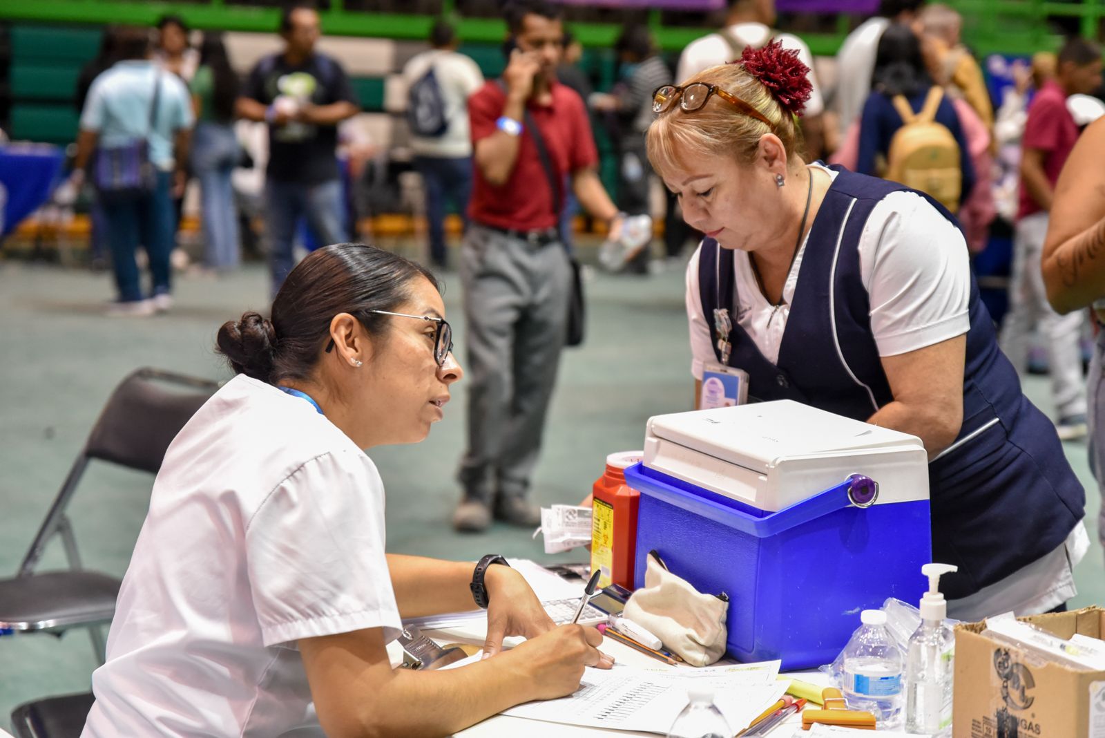 Aplican más de 500 vacunas contra el sarampión durante la Segunda Feria de Empleo en Ciudad Juárez
