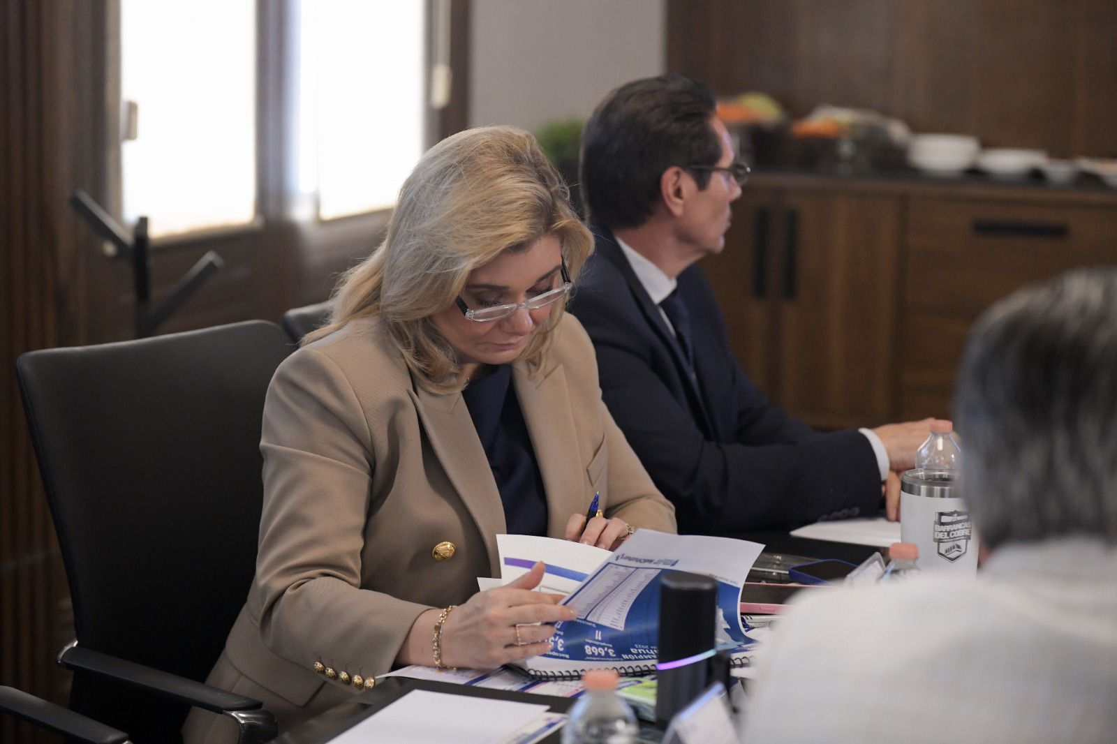 Maru Campos revisa con gabinete avance de estrategia contra el sarampión