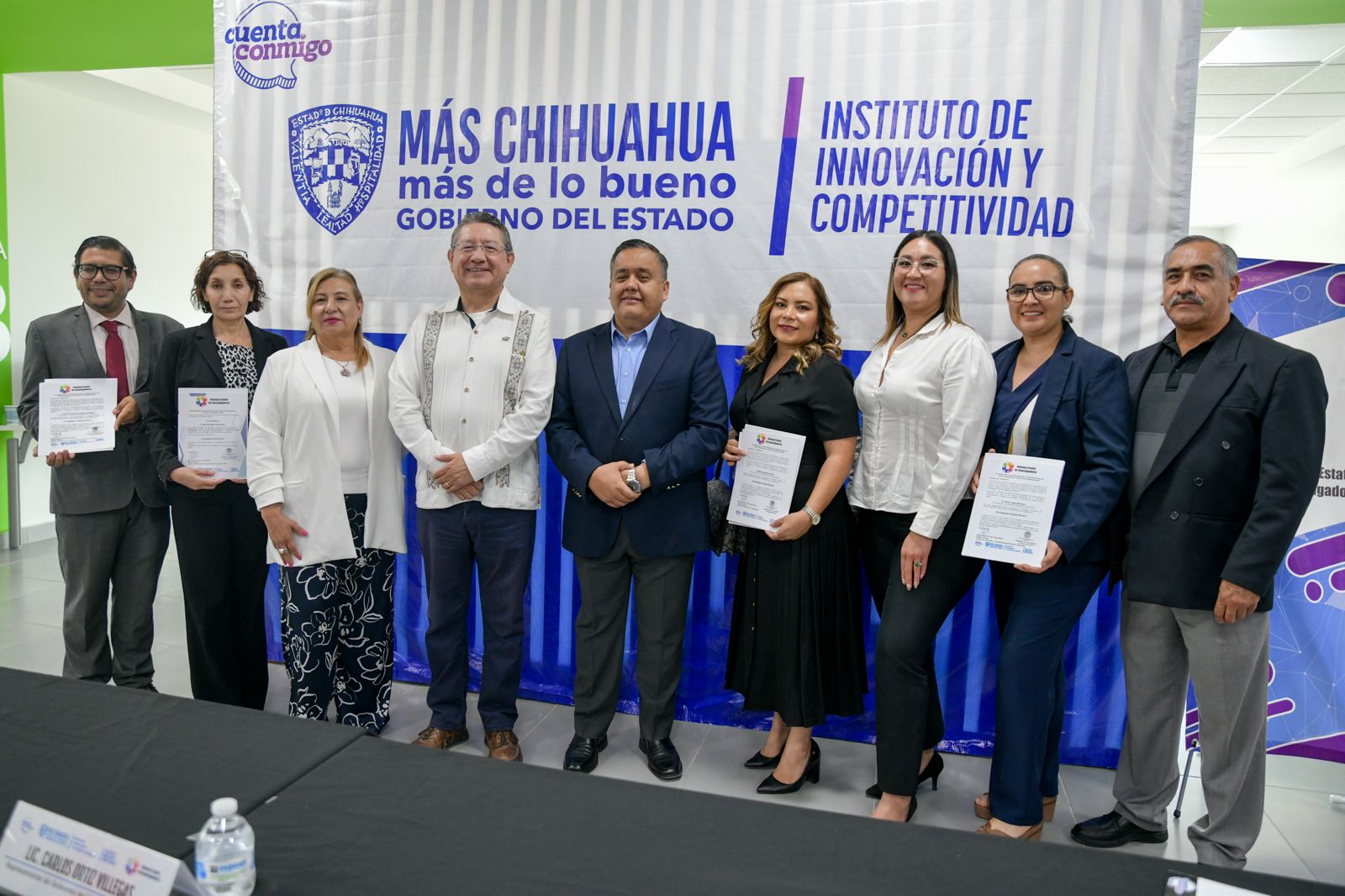Acredita SIDE a 83 docentes juarenses como integrantes del Sistema Estatal de Investigadores