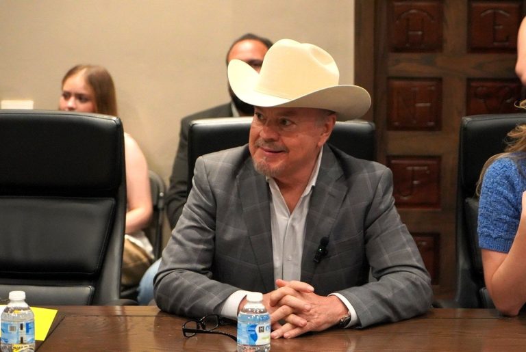 2b9af9a9-159a-4b81-a33a-01b38d518e2f