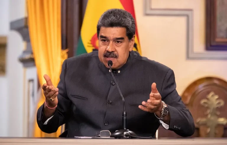 casa-blanca-maduro-2