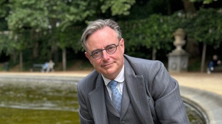 f1280x720-231639_363314_5050