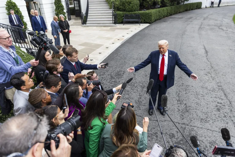 rss-efeab83b40b76baed586268f4eb033840b38a5e3813w