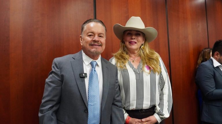 73897eb9-8b03-4be6-a5f0-83e12eb89965