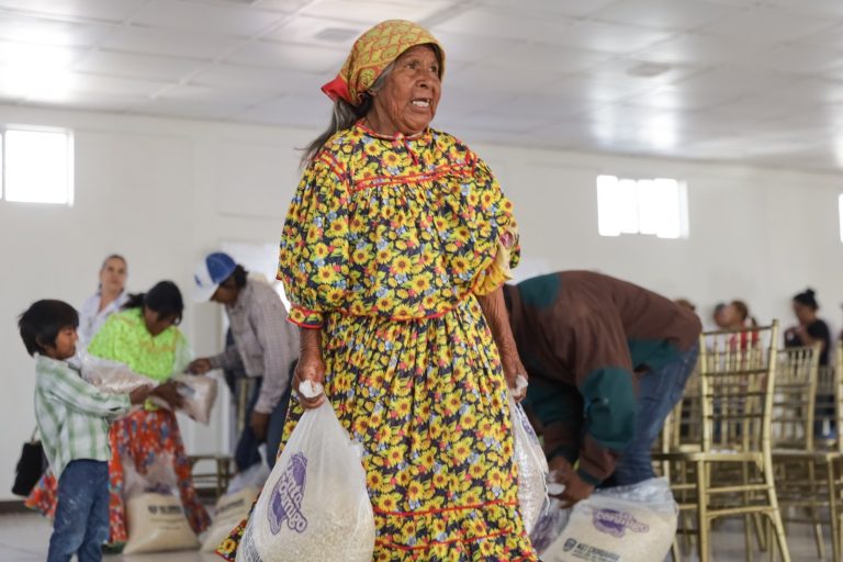 b973b9f9-4ad0-40fe-ad46-1877aae2f603