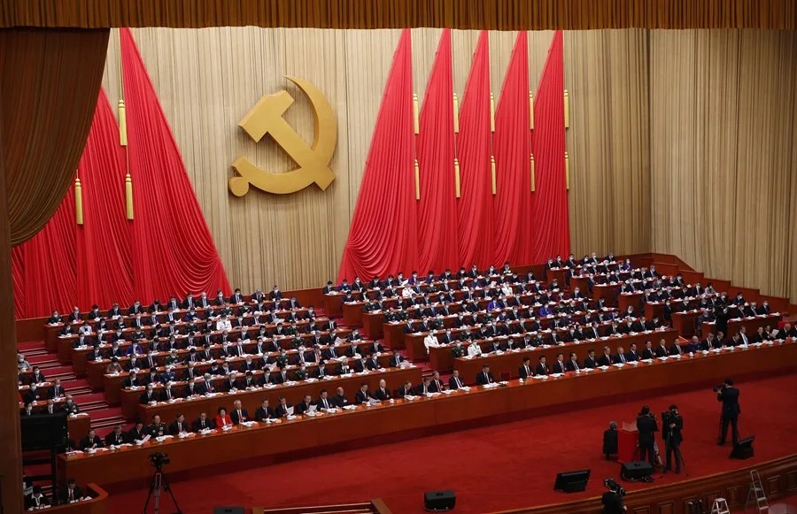 EE.UU. cesa a un diplomático por un romance con mujer ligada al Partido Comunista Chino