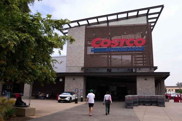 epa1247-usa-costco-earnings