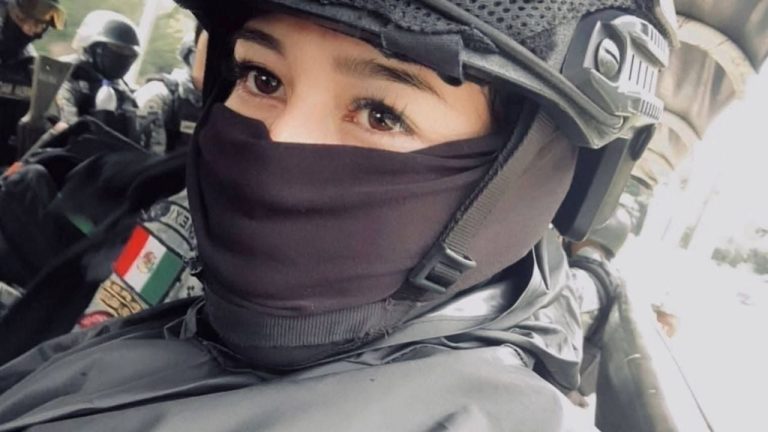 f1280x720-233681_365356_3927