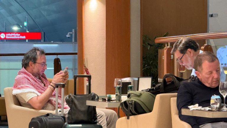 f1280x720-234649_366324_7744